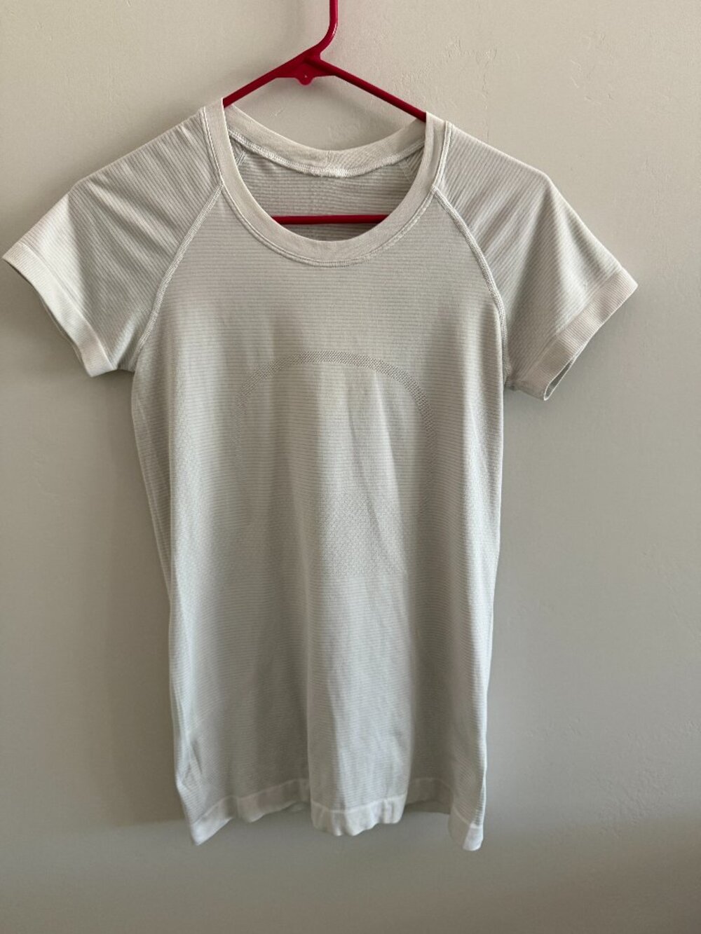 Lululemon Swiftly Tech Short Sleeve Scoop Heathered White Size 6